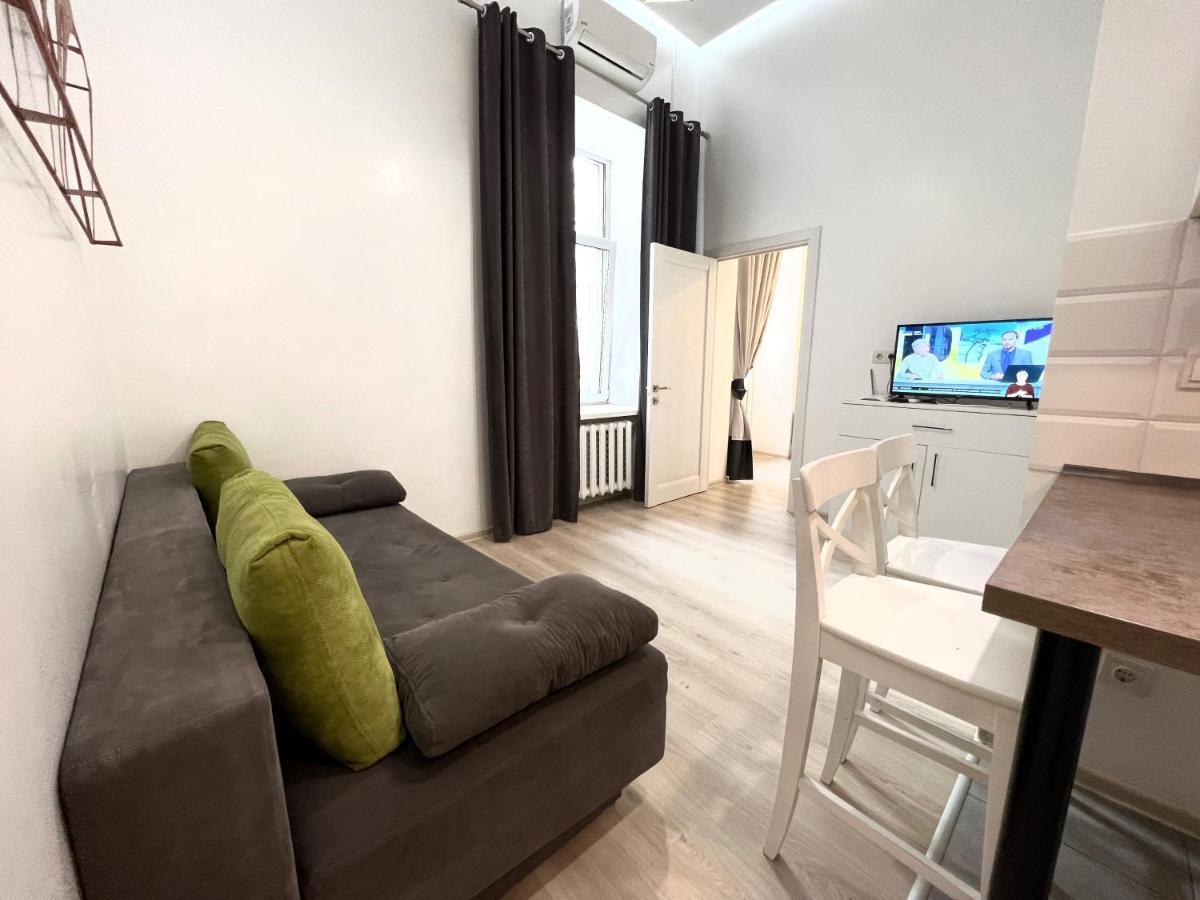 Kyiv White Apartment Ngoại thất bức ảnh