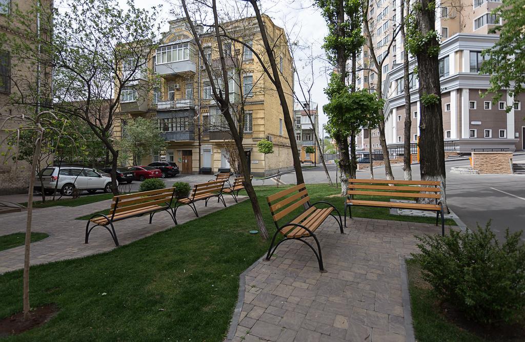 Kyiv White Apartment Ngoại thất bức ảnh